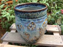 Load image into Gallery viewer, M14 Garden Mug
